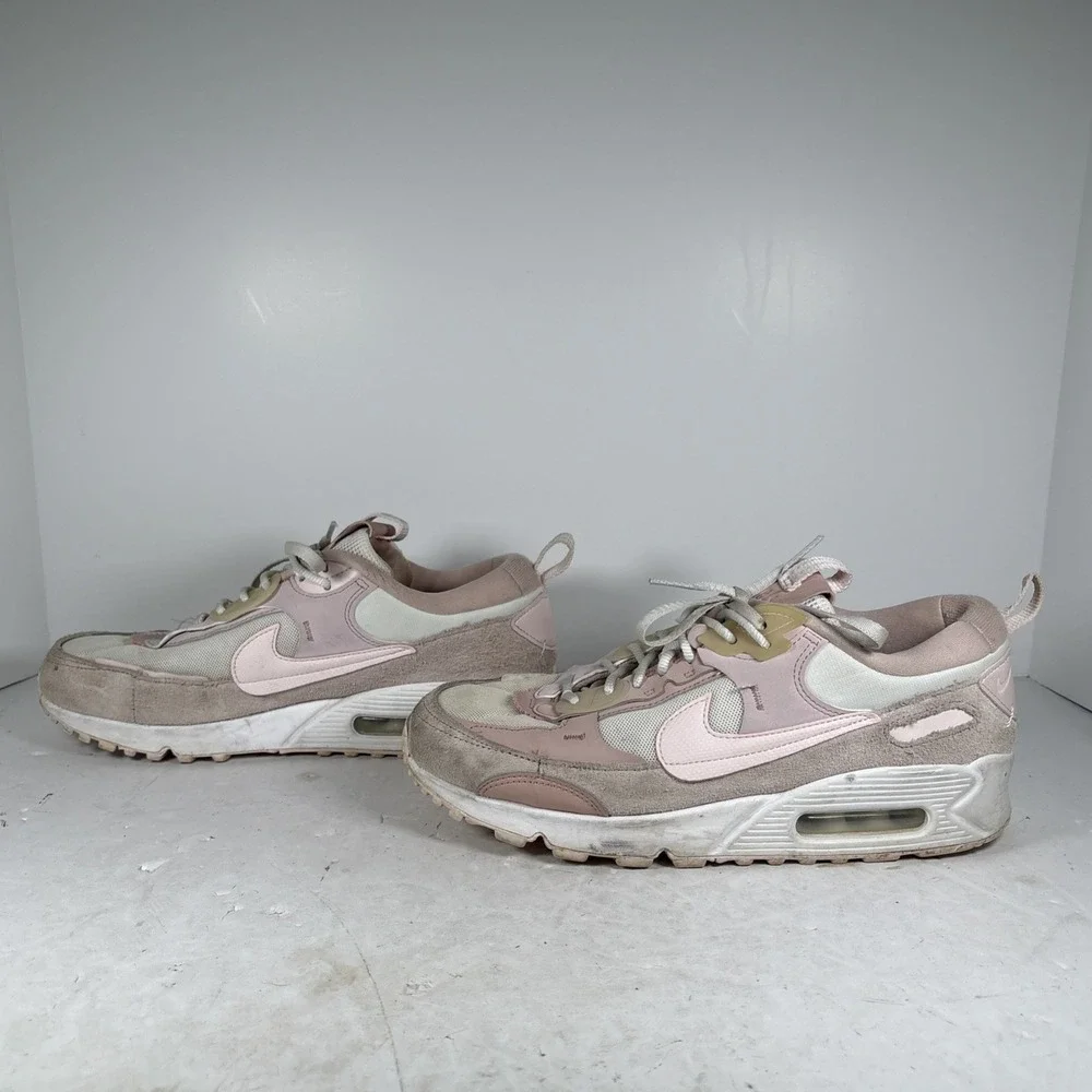 Size 9.5 Nike Air Max 90 Futura Summit White Barely Rose DM9922-104‎